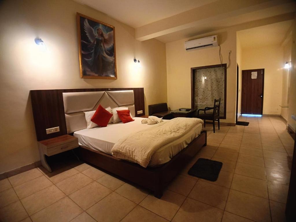 Ricardo Beach Resort